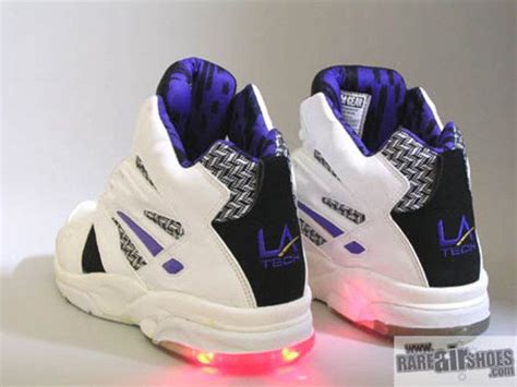 fake la lights shoes|la gear shoes light up.